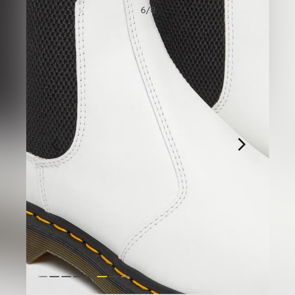 60.Dr. Martens 2976 YELLOW STITCH SMOOTH LEATHER CHELSEA BOOTS - Picture 5 of 10